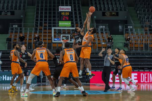 如何帮助拉 如何帮助拉